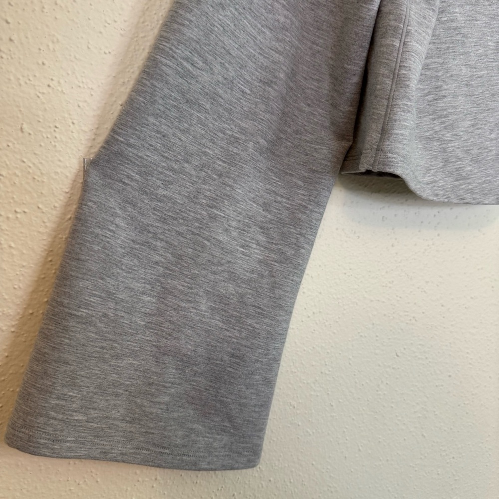 Lululemon Cropped Bell Sleeve Show Your Depth V Neck Pullover Size XS/S GRAY - Picture 6 of 9